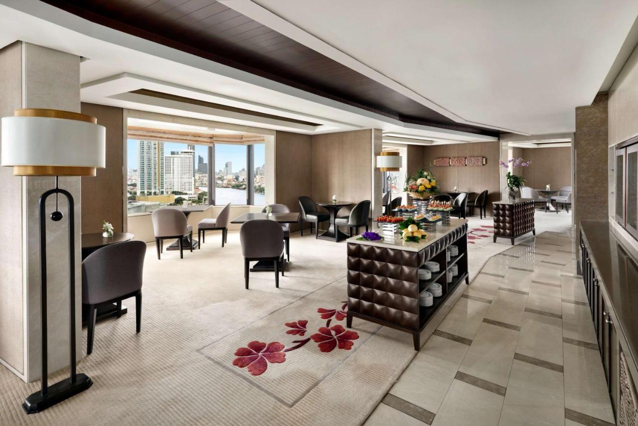 Horizon Club-værelse med kingsize-seng og flodudsigt